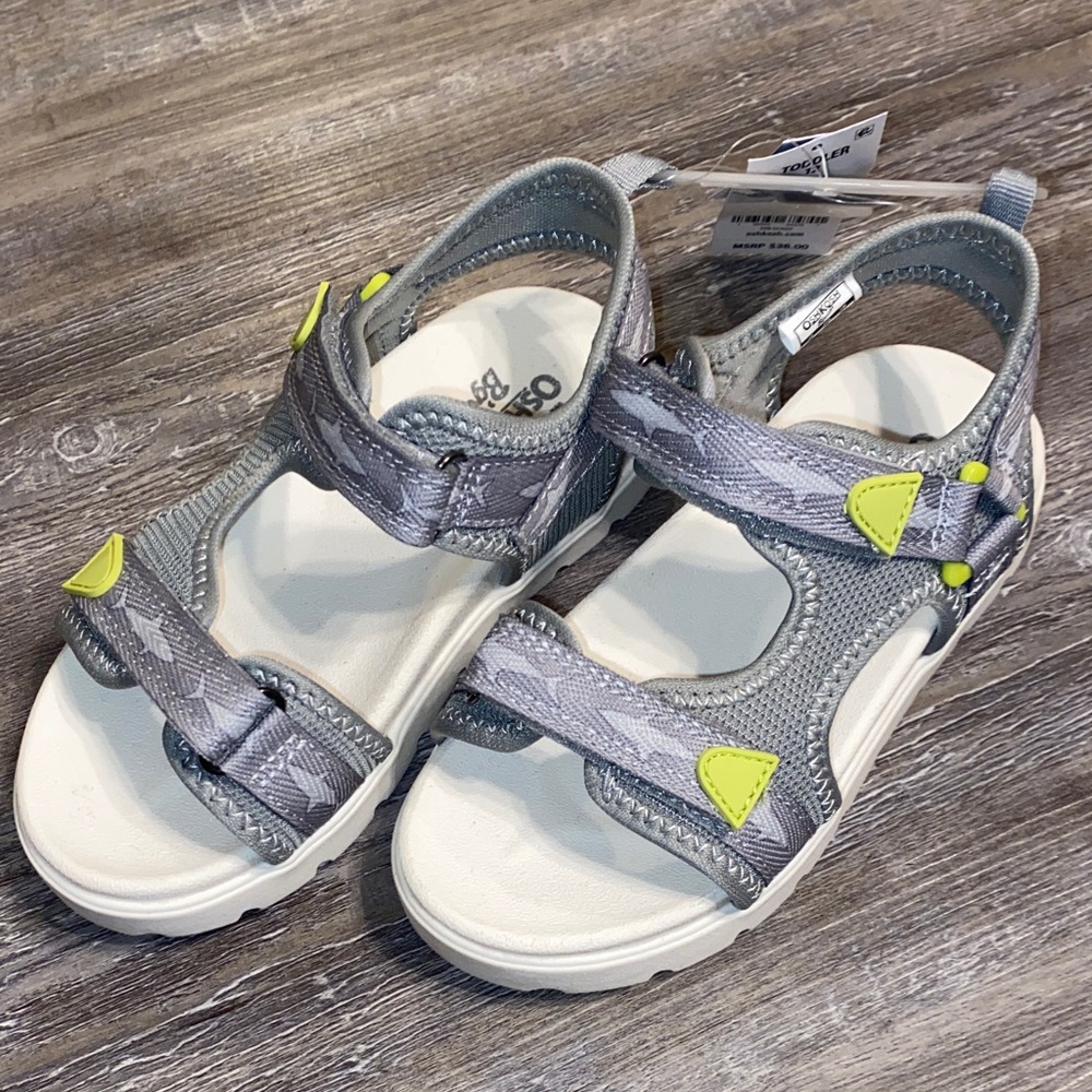 NWT Toddler 12 OSH KOSH Gray Shark Velcro Well Made Thick Tread Sandals